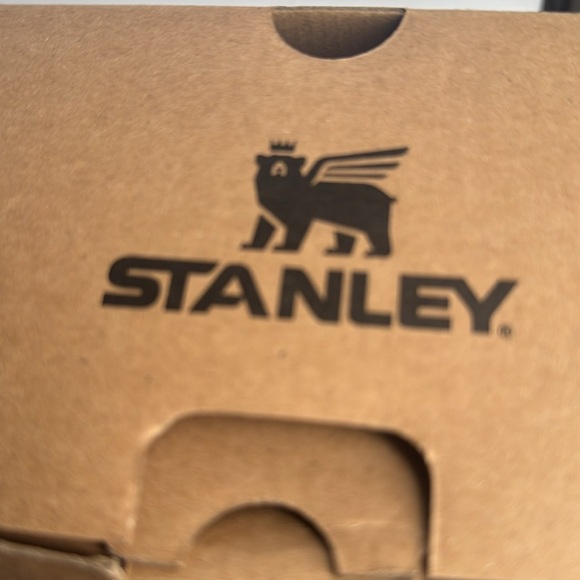 Stanley FlowState Quencher H2.0 Tumbler / 40oz / Color: Mist - Picture 11 of 13